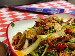 -丽伟的串·烧烤·砂锅(芝麻街店)