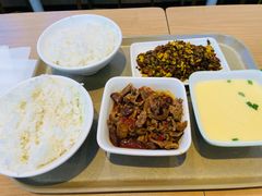 -老乡鸡(新邻天地店)