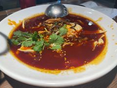 -肖四女乐山跷脚牛肉(世博源店)