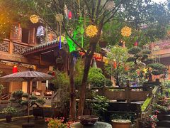 -华冠悠岚·庭院餐厅(青城后山店)