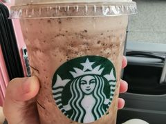 摩卡可可碎片星冰乐-星巴克(广州南站A18检票口楼上)