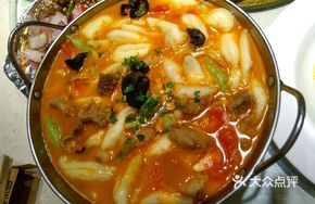 Beef Noodle Dumpling Soup