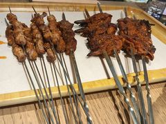 -街角等你.大连海鲜烧烤.经典铁板海鲜串(西安路店)