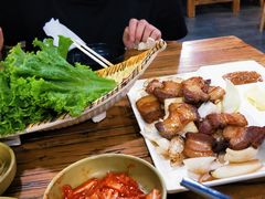 烤五花肉生菜-京玉菲饭店(李村店)