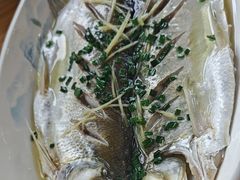 -品鲜村农家菜·阳澄湖大闸蟹(总店)