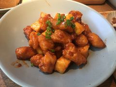 -蜜桃餐厅·伴山(湖滨商业街店)