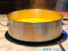 -澳美徕·港式花胶鸡火锅(高新万达店)