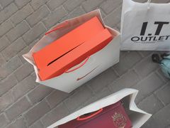 -王府井奥莱临潼小镇(临潼店)