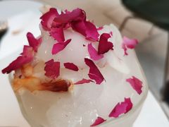 玫瑰荔枝冰沙-EVERNAKED裸蛋糕(SOHO天山店)