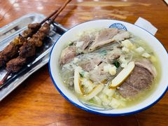 羊肉泡馍-老米家大雨泡馍