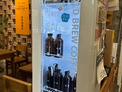 -花仓咖啡(祥安巷店)