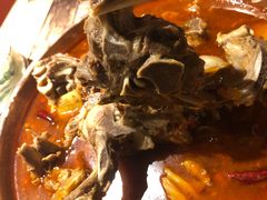 -虾弄弄海派小龙虾·牛羊蝎子火锅