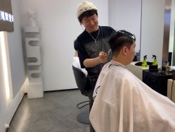 -DX HAIR SALON·发现未知美发沙龙