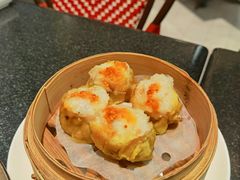蟹籽蒸烧麦-色香味(澳门巴黎人店)