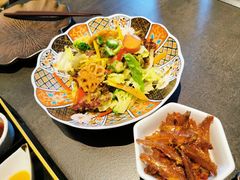 -铭牛烧肉·和牛海鲜自助(高新月牙湖店)