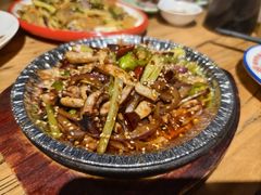 -關東雪东北菜(中庚漫游城店)