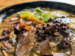 -花溪巷牛肉粉(泉城路店)