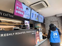-瑞幸咖啡(宁波嘉汇国贸店)