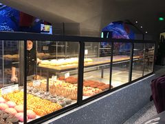 面包甜点陈列柜-LELECHA乐乐茶(上海五角场万达广场店)