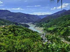 -硗碛藏寨·神木垒景区
