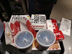 -肯德基(成山路地铁站店)
