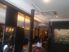 -星巴克臻选(威海威高广场店)