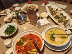 -艳阳天·非遗楚菜(武汉客厅店)