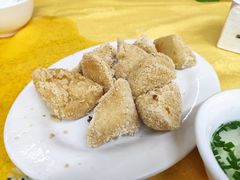 潮汕炸豆腐-潮汕长发番薯粥砂锅粥