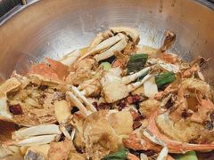 -七欣天香辣蟹火锅(上海银亿滨江店)