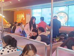 大堂-渔香岛美蛙鱼头火锅(威清路店)