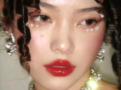 -金夫人化妆摄影职业培训学校