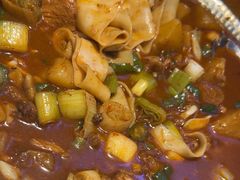 -俭寨大盘鸡·手抓肉·烧烤新疆菜(乌苏路店)