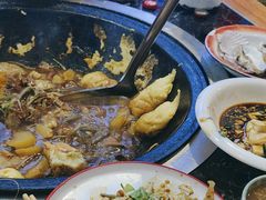 -边江铁锅炖鱼(振八街店)
