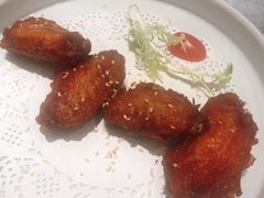 招牌烤鸡翅-姚姚酸菜鱼·金戈戈香港豉油鸡(喜荟城联名店)