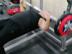 -开阳里游泳健身