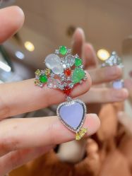 -恒阳珠宝·高级定制镶嵌·天然彩宝·天然钻石(南京西路店)