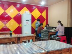 大堂-潘国仙耳光馄饨(黄家阙路店)