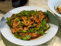 江南小炒肉-甬妈妈湖畔里餐厅(唐山南湖旅游景区店)