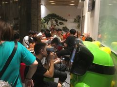 -海底捞火锅(杭州庆春路夜宵主题店)