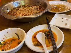 -乐山第一家临江鳝丝(茶坊路店)