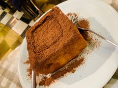 -新大咀港式茶餐厅(宝山万达店)