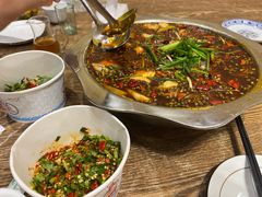 -乡土特色.冷锅鱼.牦牛肉汤锅