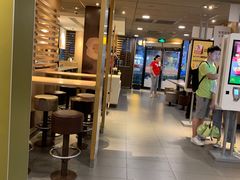 大堂-麦当劳(新华路步步高店)