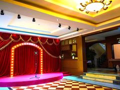 -东门烧烤·国王轰趴·年会(西北旺店)