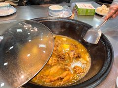 -屯老二农家铁锅炖(奥运村店)