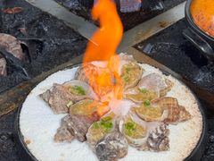 -鑫悦楼煎蟹·16年海鲜大排档