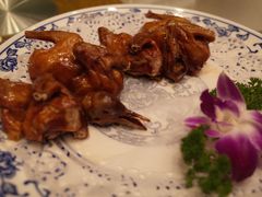 妙龄乳鸽-香山家宴