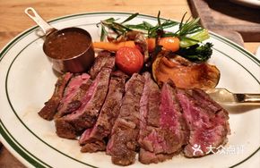 Ceramic-Roasted Australian Grass-Fed Steak