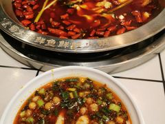 -蛙一刀·麻椒鱼火锅(金仙桥店)