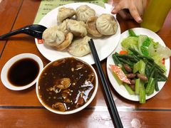 -陈寔包子王·卤煮小肠·京味小吃(龙潭店)